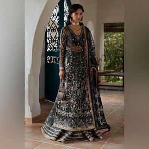 SUFFUSE BRAND NEW - PAKISTANI